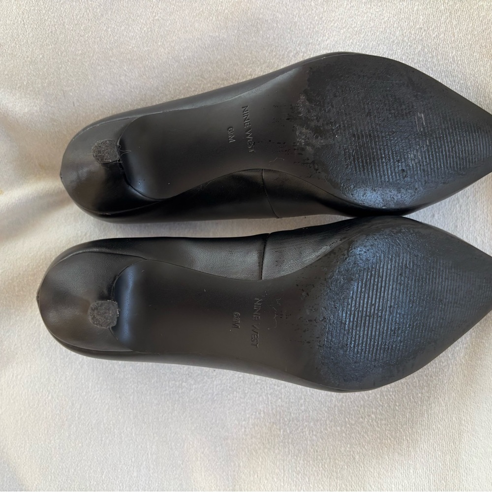 Nine West Black Pointed Toe Heels - Picture 3 of 5